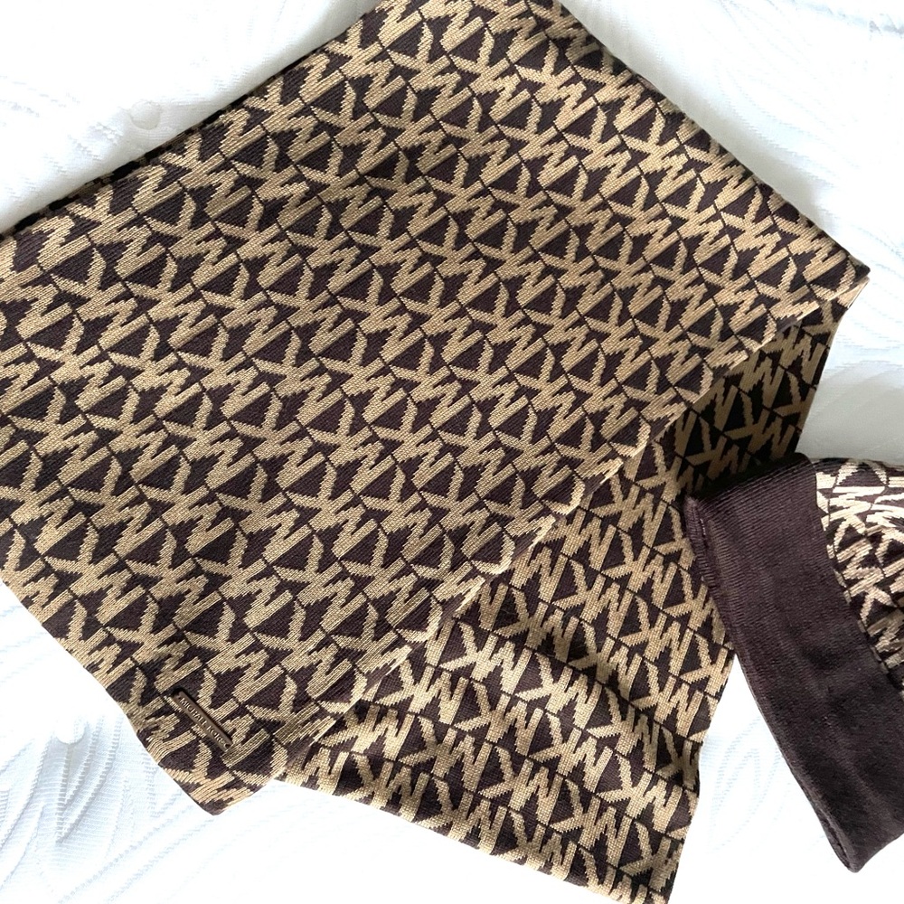 Michael Kors Brown and Tan Knit Scarf and Matching Sock Cap